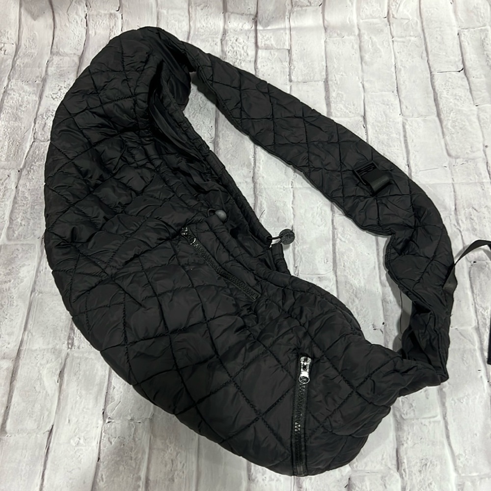 Maxbone Sling Carrier Black
